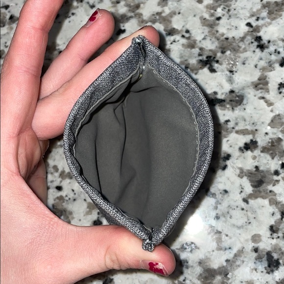 Coin purse - Picture 3 of 3